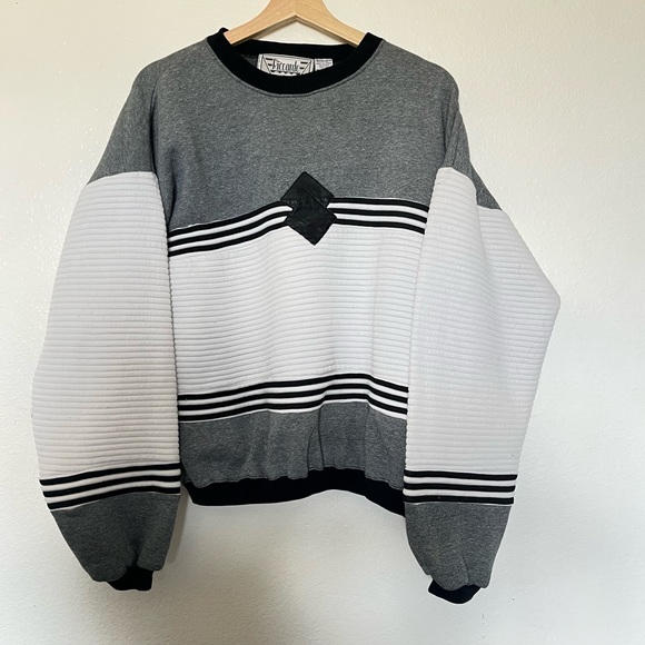 Grey and white oversized sweatshirt - Picture 1 of 2